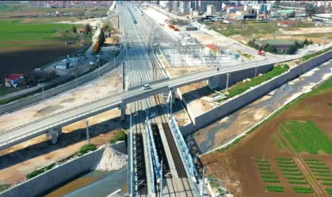 Турция открива 153 км от жп линията до България