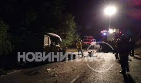Потвърдено: Един загинал и четирима ранени в катастрофата на пътя Русе-Силистра - 1