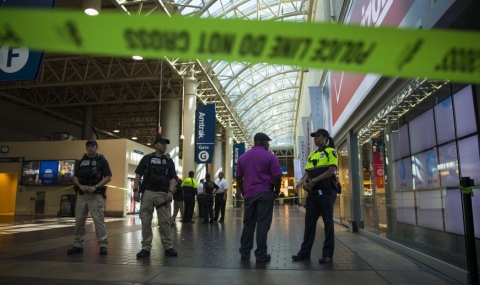 Евакуираха централната гара във Вашингтон заради подозрителен пакет - 1