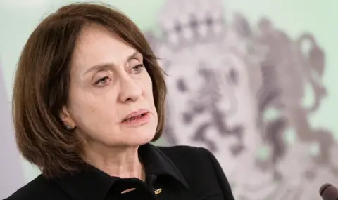 EU foreign ministers meet in Brussels over situation in Ukraine and Middle East  - 1