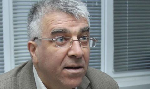 Румен Гечев: Борисов е в срутище, ГЕРБ ще продължава да пропада - 1