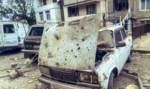 Сблъсъци в Ереван, искат оставката на премиера - 1