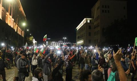 61-ви ден на протести: Нас не ни е страх - 1