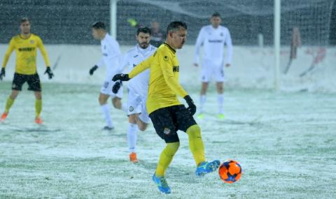 Тодор Неделев: Време ми е да играя футбол на по-високо ниво - 1