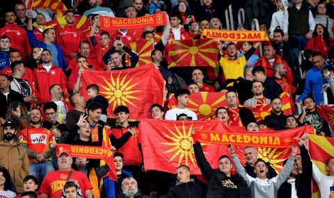 УЕФА наложи солена глоба на Северна Македония заради освиркването на българския химн - 1