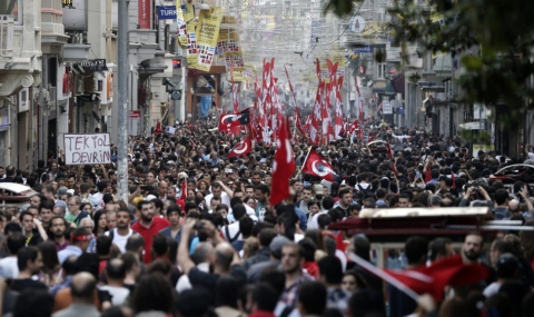 Владимир Чуков: Султанизмът на Ердоган и протестите - 1