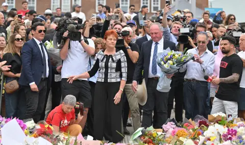 Австралийският премиер нарече мъжа, спрял нападател на плажа Бондай, национален герой