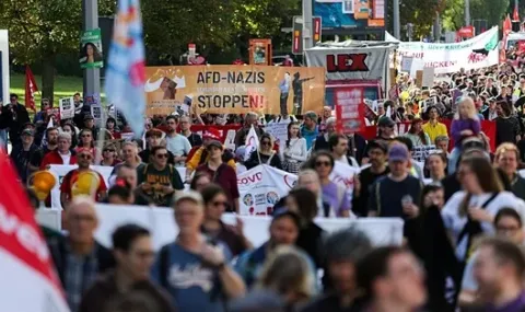 175,000 people protested against welfare cuts in Germany - 1