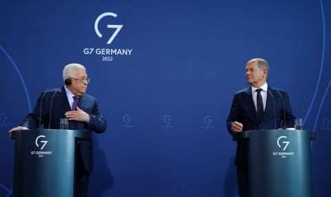 Германският канцлер осъди думите на Махмуд Абас - 1