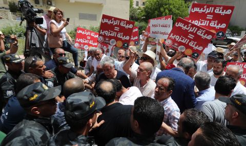 Ислямистката опозиция в Тунис недоволства - 1