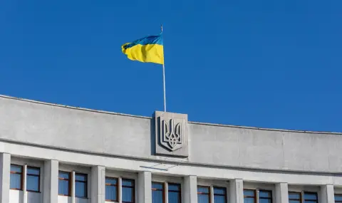 Украйна разреши двойното гражданство с нов закон - 1