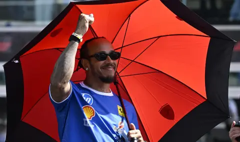 Люис Хамилтън планира да придобие отбор в MotoGP - 1