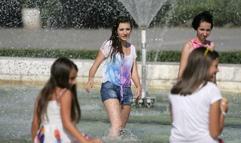 Времето днес, прогноза за събота, 15 юли:Температурите падат в цялата страна, но остава горещо - 1