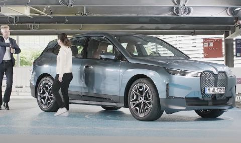 BMW iX се паркира, зарежда и измива без човешка намеса (ВИДЕО) - 1