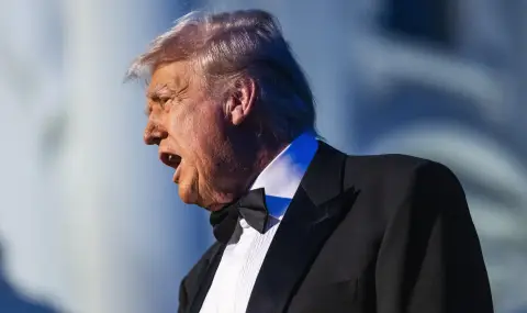 Президентът на САЩ призова главния прокурор на Флорида да се заеме с „враговете“ му - 1