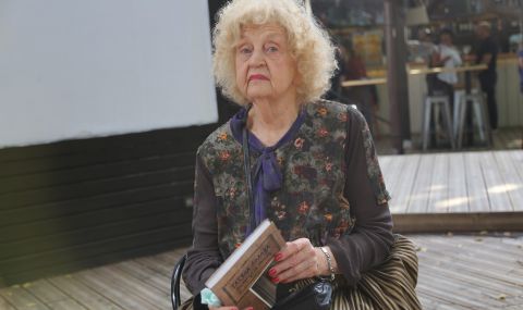 Татяна Лолова 12 години живяла с тумор - 1