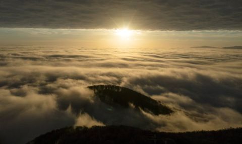 Времето днес, прогноза за четвъртък, 14 септември: Слънчево, с временни увеличения на облачността - 1