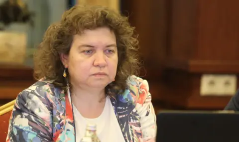 Наталия Киселова: Проблемът е, че г-жа Атанасова е един от войниците на ген. Борисов - 1