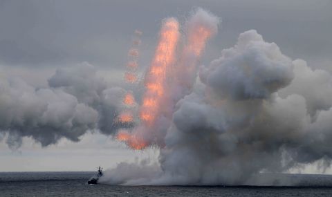 Тревога в Одеса! Русия атакува от Черно море - 1