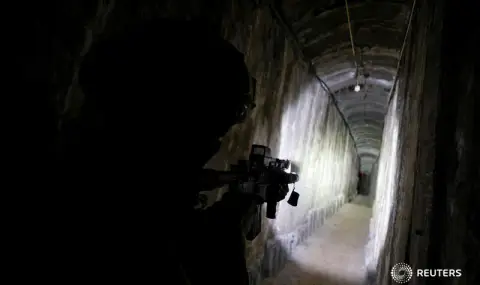 Израел показа предполагаемото скривалище на Хамас под болницата Ал Шифа в Газа ВИДЕО - 1