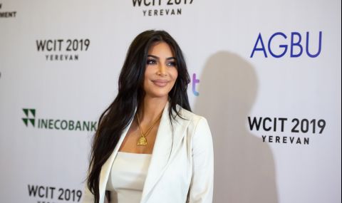 Вижте Ким Кардашиян на 8 (СНИМКА) - 1