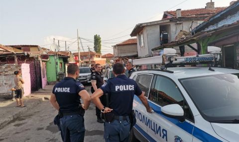 Куп арести в Бургаско за търговия с гласове преди изборите - 1