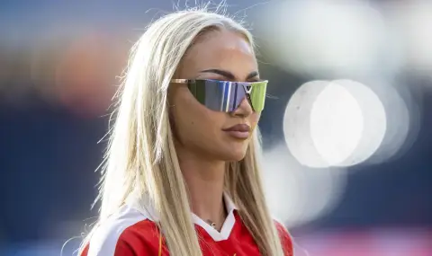 Най-красивата футболистка бързо си намери нов отбор - 1