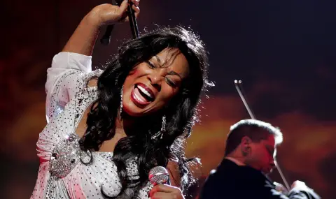 Певицата Дона Съмър беше въведена посмъртно в Залата на славата на авторите на песни - 1