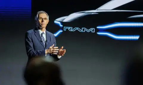 Бившият шеф на Stellantis твърди, че концернът ще се разпадне - 1