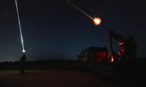 Два украински дрона атакуваха голям руски нефтохимически комплекс - 1