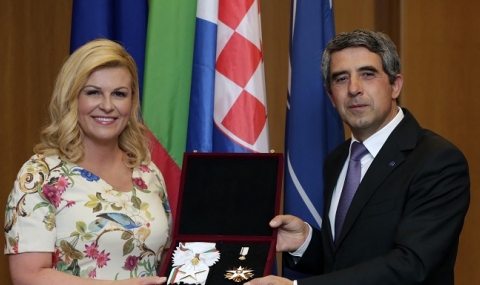 Плевнелиев удостоен с най-висшето отличие на Хърватия - 1