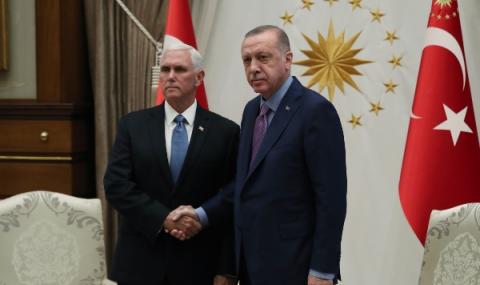 Вицепрезидентът Пенс се срещна с Ердоган - 1