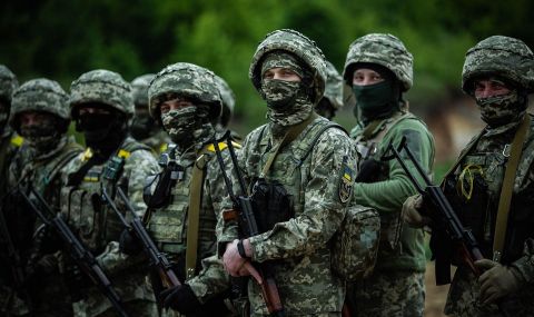 Александър Невзоров: Украйна защитава Европа от "путинските орки" - 1