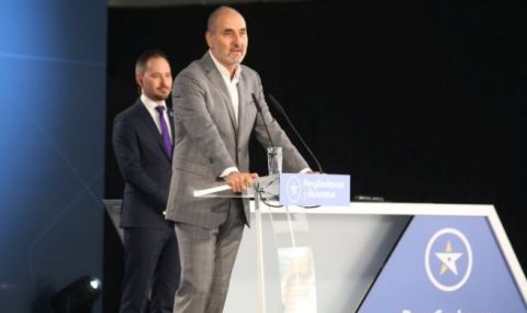 „Републиканци за България“ настоява Комисията по досиетата да провери временната власт - 1