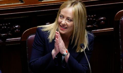 Долната камара на италианския парламент гласува доверие на правителството на Мелони - 1