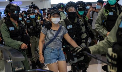 Китай потъпква човешките права в Хонконг - 1