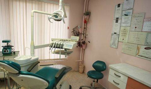 Великобритания: Отчаяно се търсят зъболекари  - 1