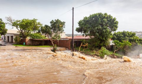 18 загинали при наводнения в Перу - 1