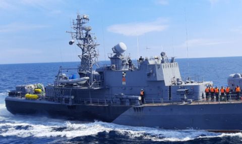 Два български кораба са блокирани в Украйна - 1
