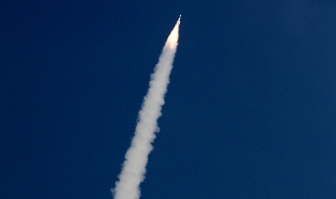 Индия изпробва успешно балистична ракета-носител - 1