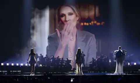 Загадъчни плакати в Париж подхранват слуховете за предстоящи концерти на Селин Дион - 1