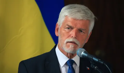 Чешкият президент: Сделката на Тръмп за дизела наруши мирния процес - 1