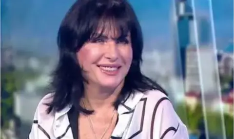 Кичка Бодурова пак в драма, нарече Фънки непрокопсал музикант - 1