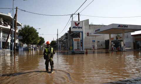 Гърция отделя над половин млрд. евро за възстановяване от наводненията - 1