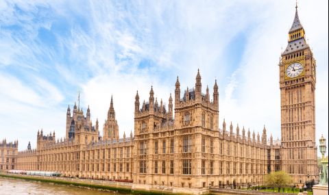 Британски депутат подава оставка заради сексуален тормоз над своя сътрудничка  - 1