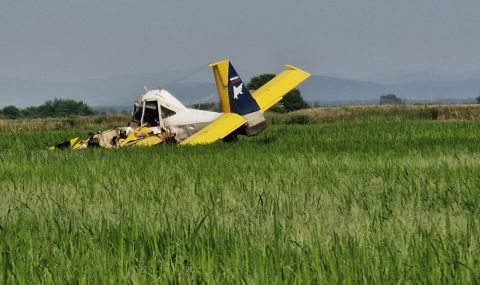 Продължава разследването на самолетната катастрофа край Раднево - 1