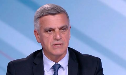 Стефан Янев: Нека първо да осигурим хляба, пък после зрелищата - 1