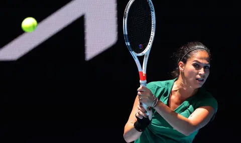 Изабелла Шиникова с експрасна победа над италианка - 1