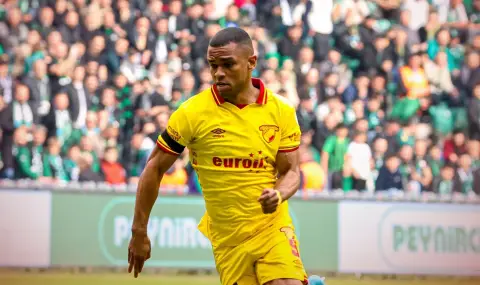 Stanimir Stoilov's Goztepe drew 1-1 away to Kocaelispor  - 1