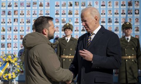 Джо Байдън отпътува от Киев след изненадващата си визита - 1